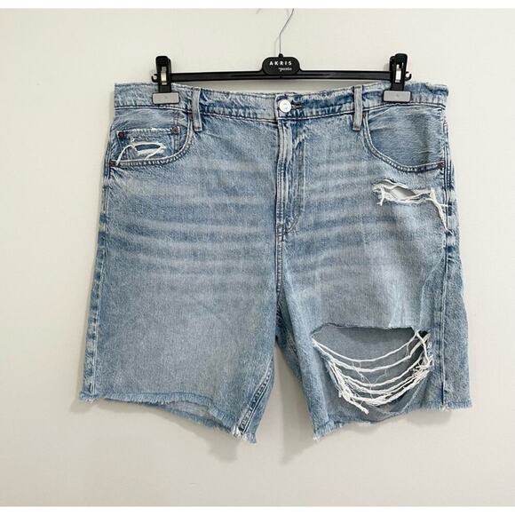 American Eagle NWT Skater Denim Shorts - Picture 3 of 10